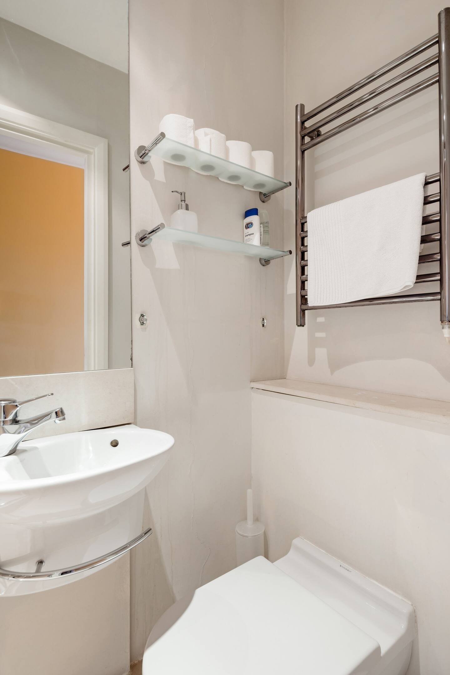 c12244cc-71c3-410a-b336-db5d9d92f58e